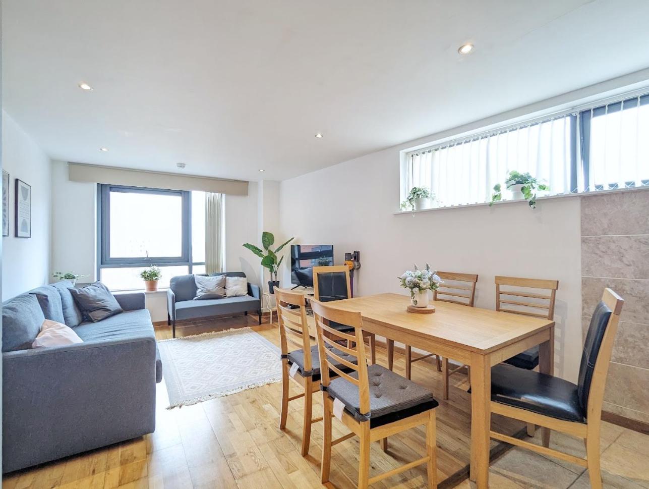 Guest Room In City Centre Near Key Attractions リヴァプール エクステリア 写真
