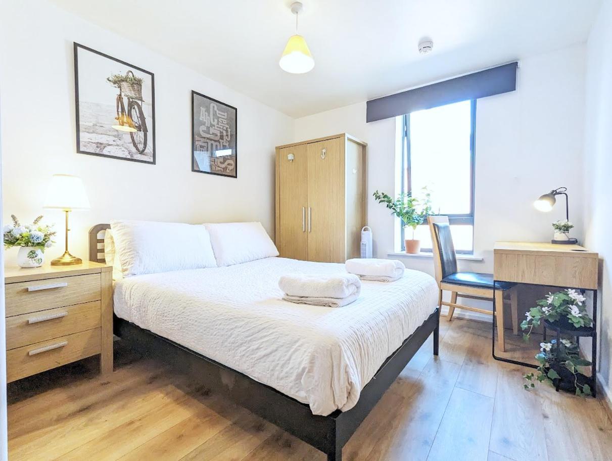 Guest Room In City Centre Near Key Attractions リヴァプール エクステリア 写真